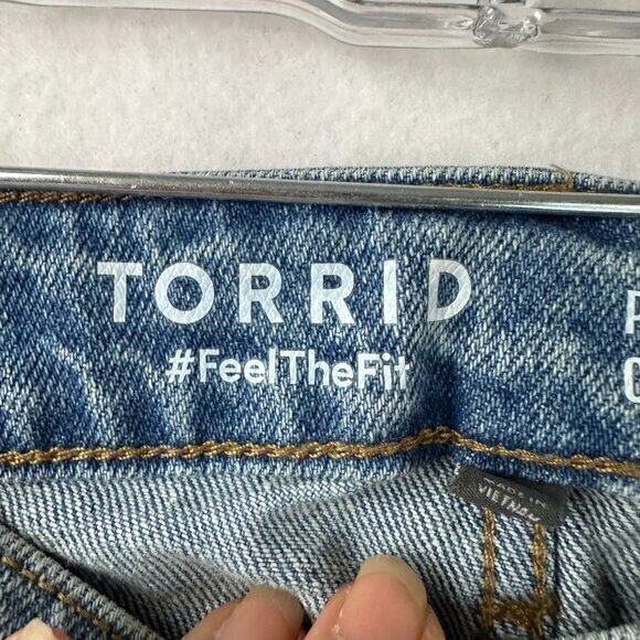 Torrid  Boyfriend Jeans Womens 16 short Ankle Blue high‎ Rise Stretch raw hem - Picture 4 of 6